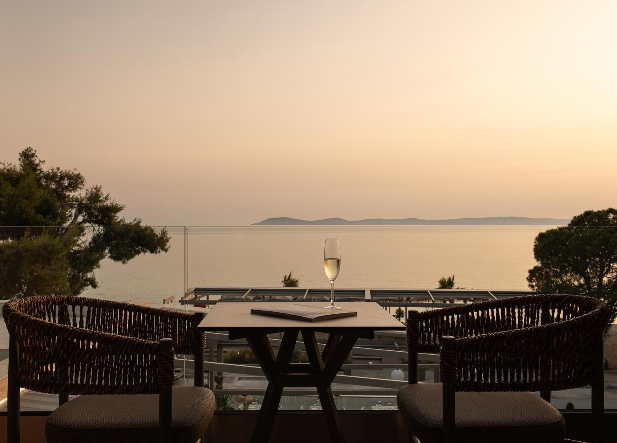 Oniro Boutique Hotel Toroni Exterior photo